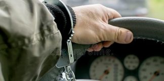 Închisoarea din mașină